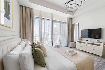 Silkhaus Aykon City Towers