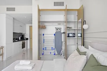 Silkhaus Aykon City Towers