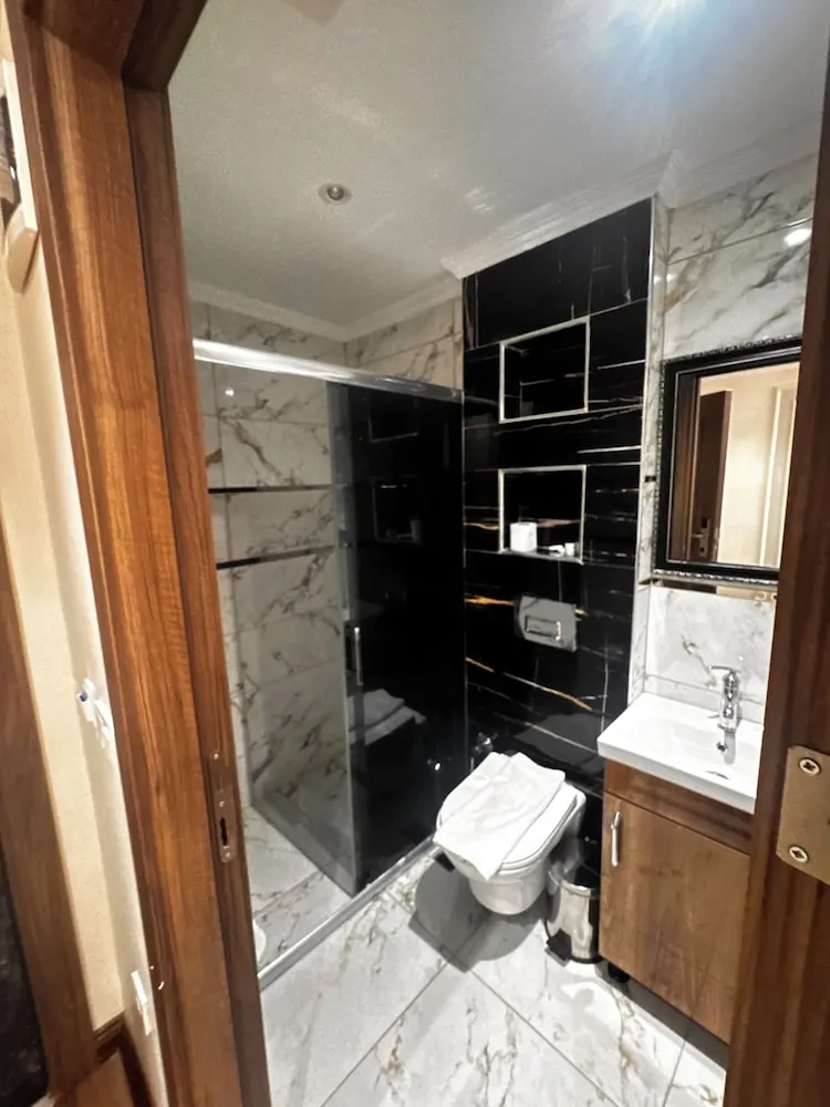 İki Ayrı Yataklı Oda, Balkon, Şehir Manzaralı