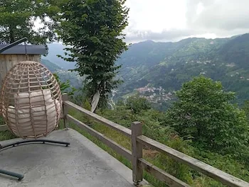 Ona Suit Bungalov