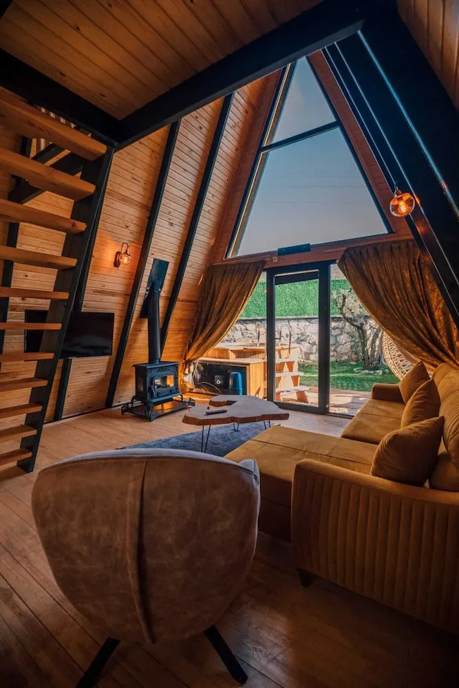 Economy Bungalov, Dağ Manzaralı
