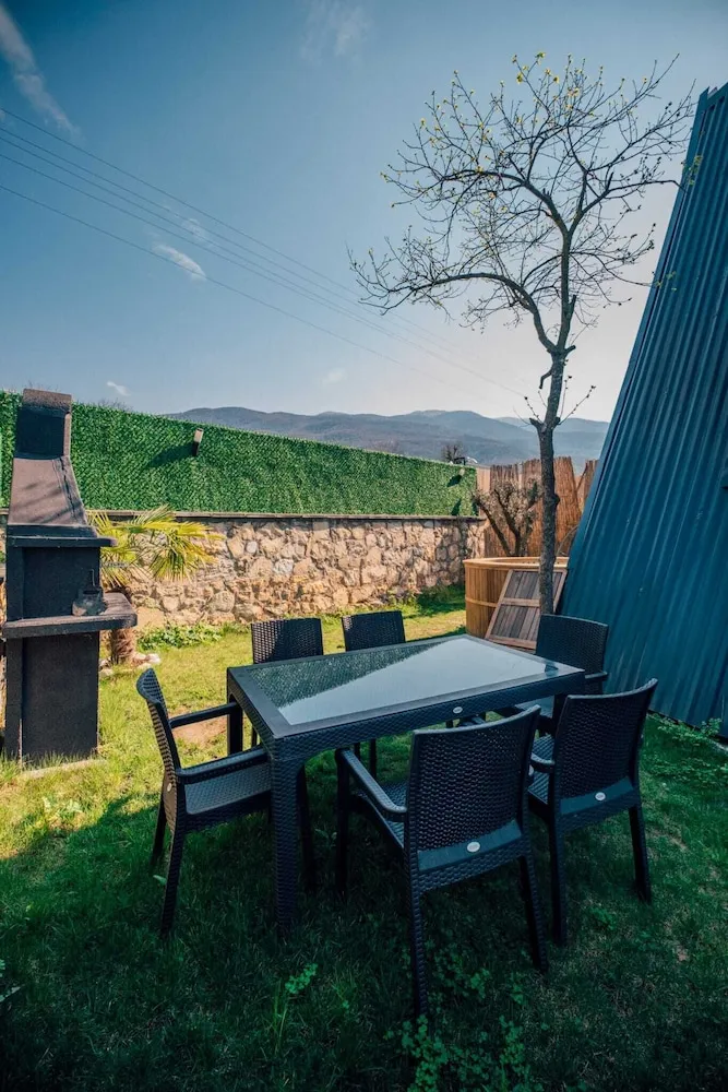 Economy Bungalov, Dağ Manzaralı