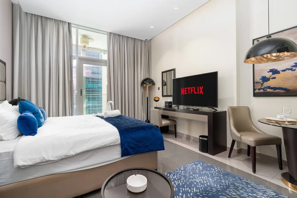 Design Stüdyo, 1 En Büyük (King) Boy Yatak, Balkon, Şehir Manzaralı