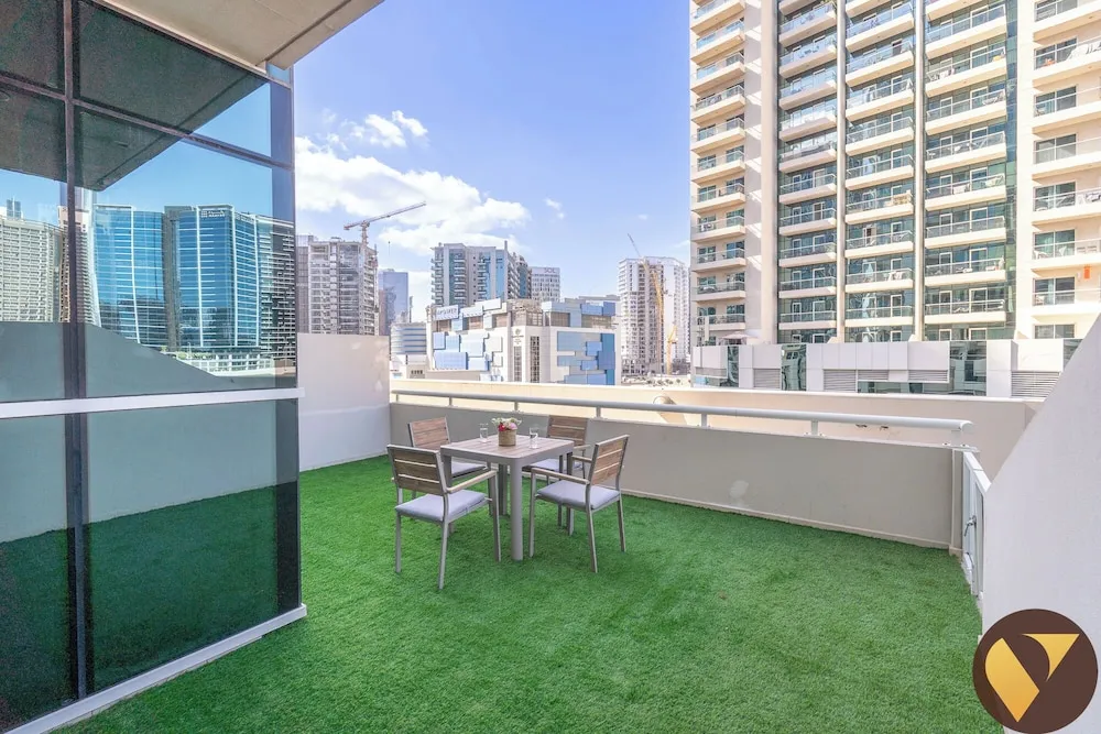 Luxury Apart Daire, Kanal Manzaralı