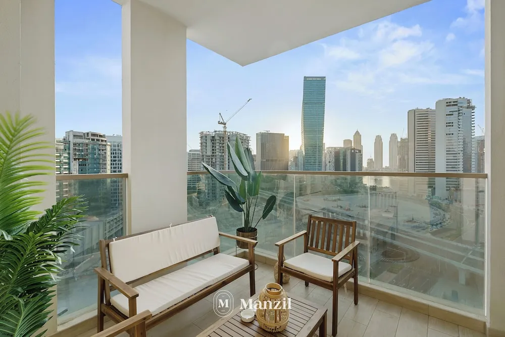 Luxury Apart Daire, Balkon, Kanal Manzaralı