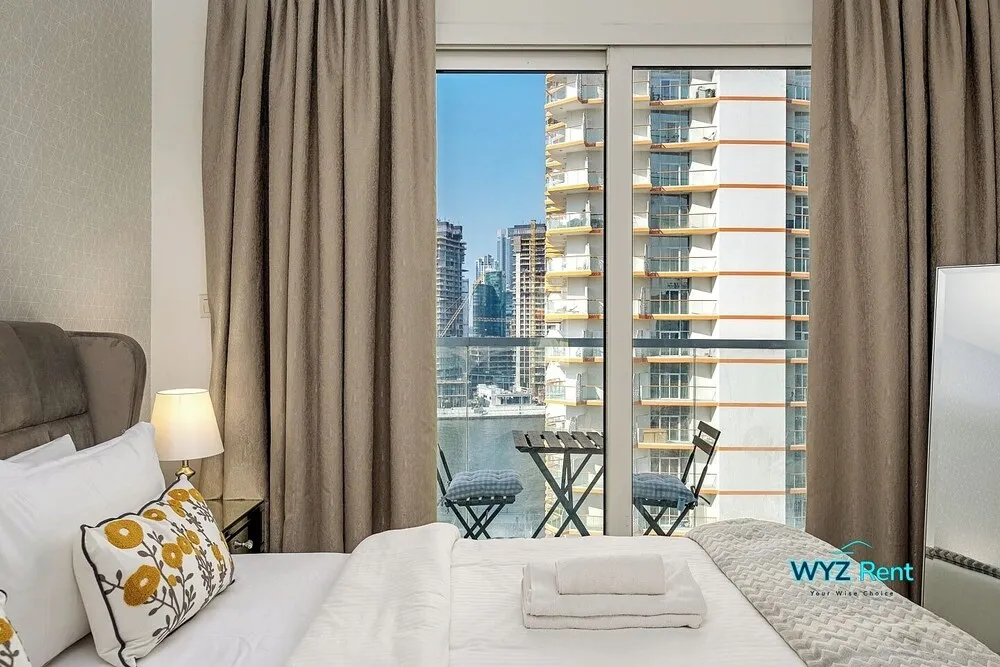 Standard Apart Daire, Balkon, Kanal Manzaralı