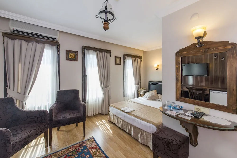 Deluxe Tek Büyük Yataklı Oda, Balkon