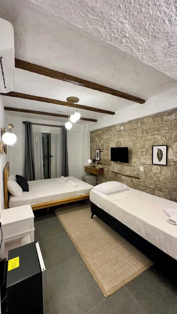 Comfort Dört Kişilik Oda