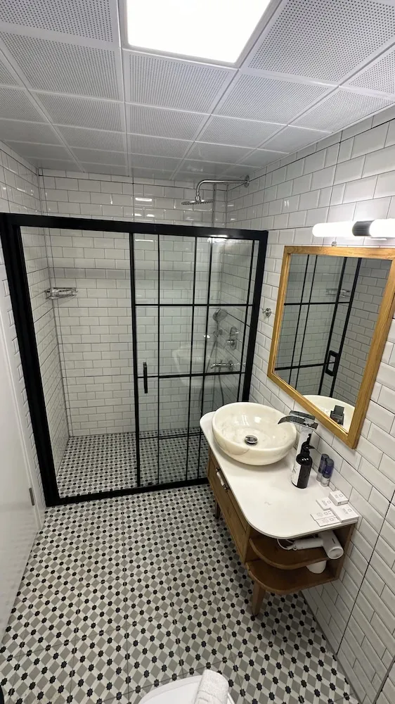 Comfort Dört Kişilik Oda