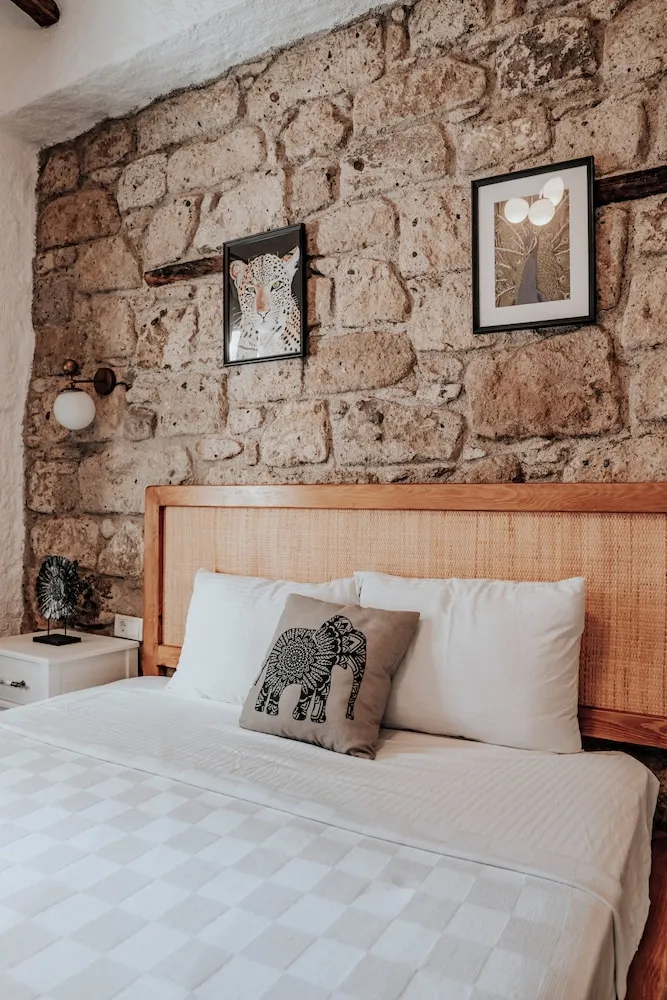 Comfort Oda, 1 Büyük (Queen) Boy Yatak