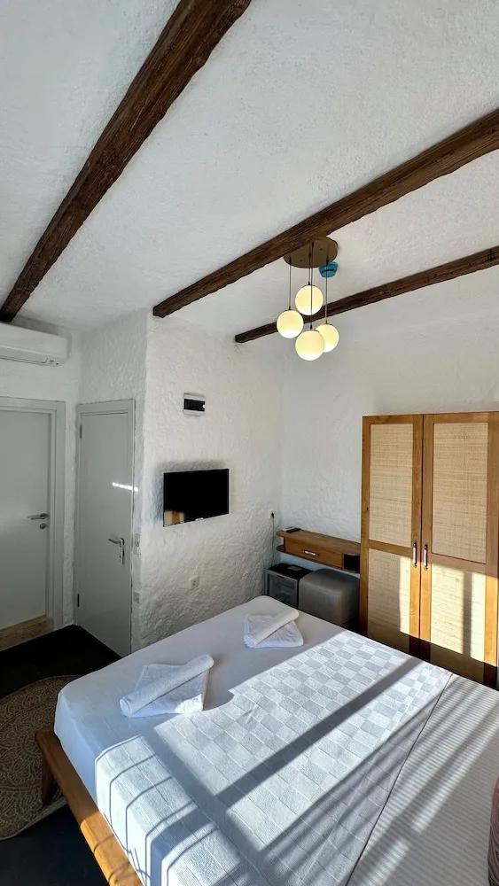 Classic Süit, 1 En Büyük (King) Boy Yatak, Bahçe Manzaralı