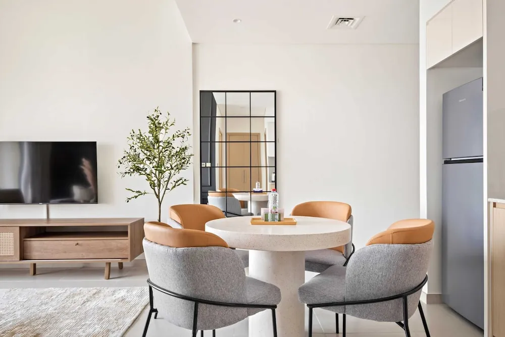 Apart Daire (Burj Royale 4103)
