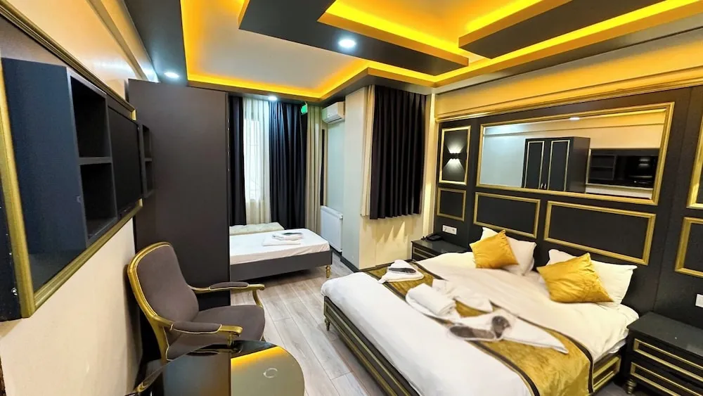 Superior Üç Kişilik Oda, Sigara İçilmez, Balkon