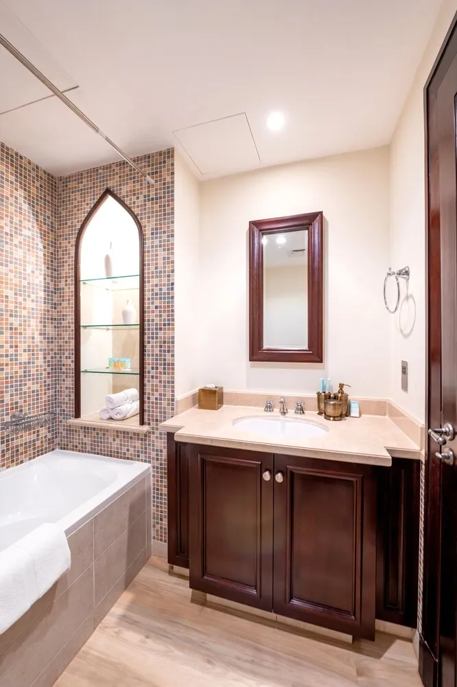 Deluxe 2BR Apartment