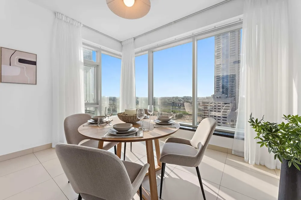 Lofts Central 205