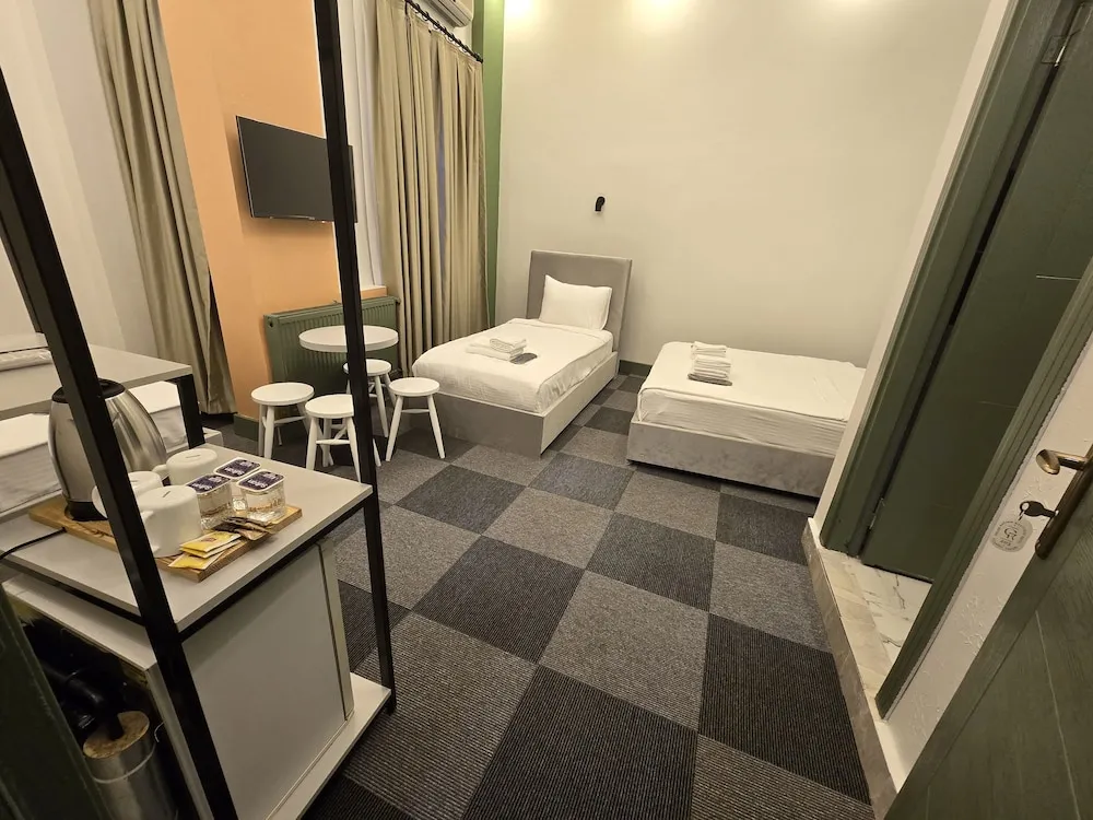 Classic Dört Kişilik Oda