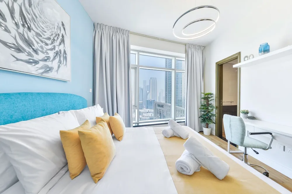 Deluxe 1BR Apartment