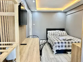 H&B Suite
