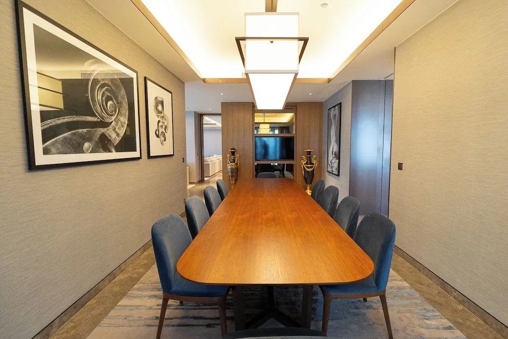 Exclusive Çatı Katı Süiti (Penthouse), Kanal Manzaralı