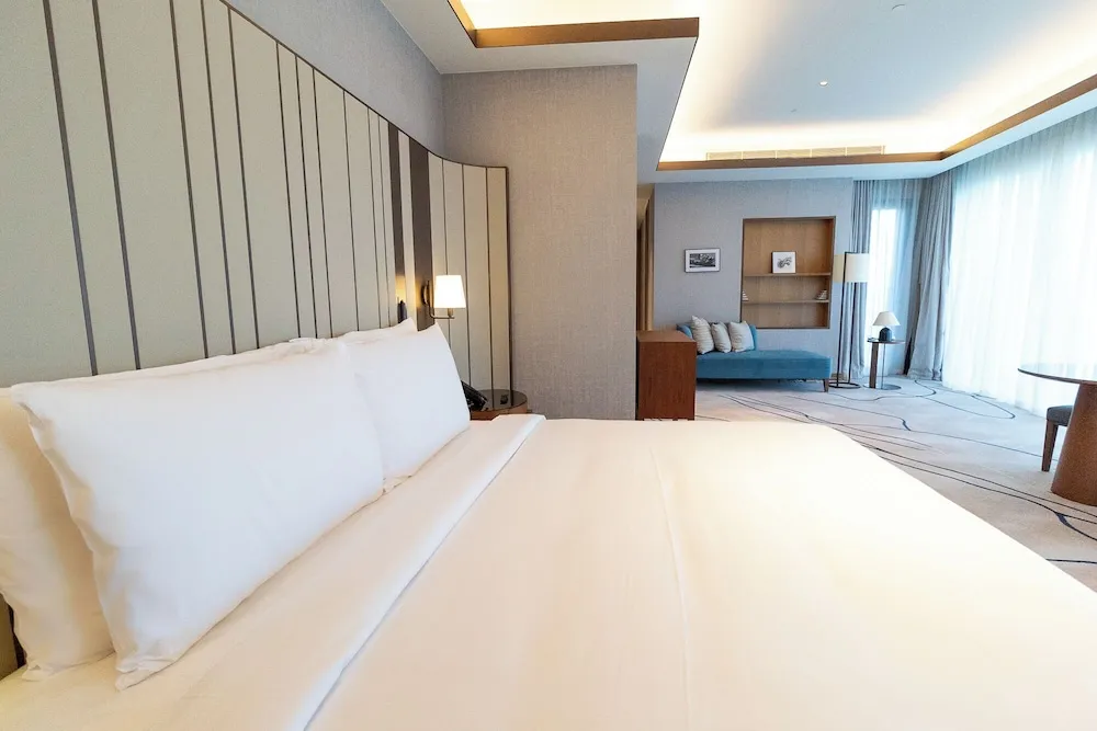 Exclusive Çatı Katı Süiti (Penthouse), Kanal Manzaralı