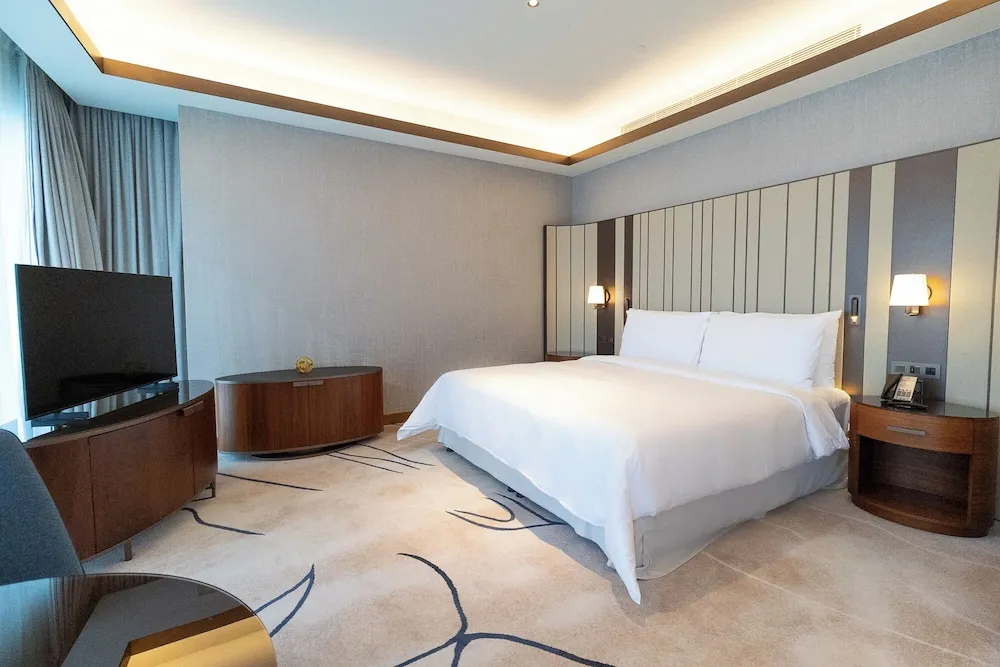 Exclusive Çatı Katı Süiti (Penthouse), Kanal Manzaralı