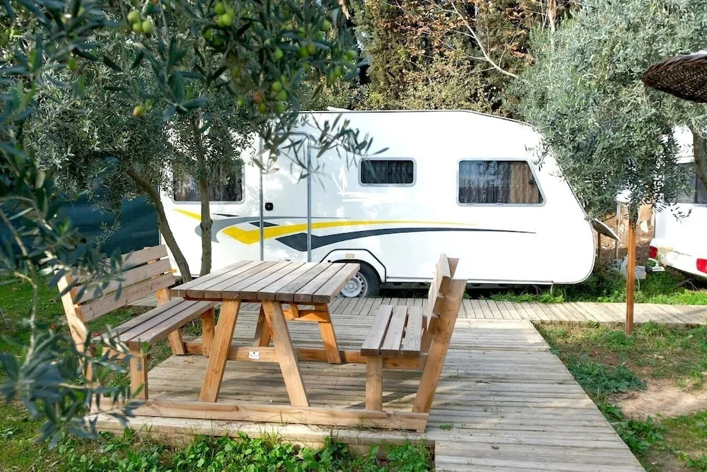 Romantic Karavan, 1 Çift Kişilik Yatak, Dağ Manzaralı