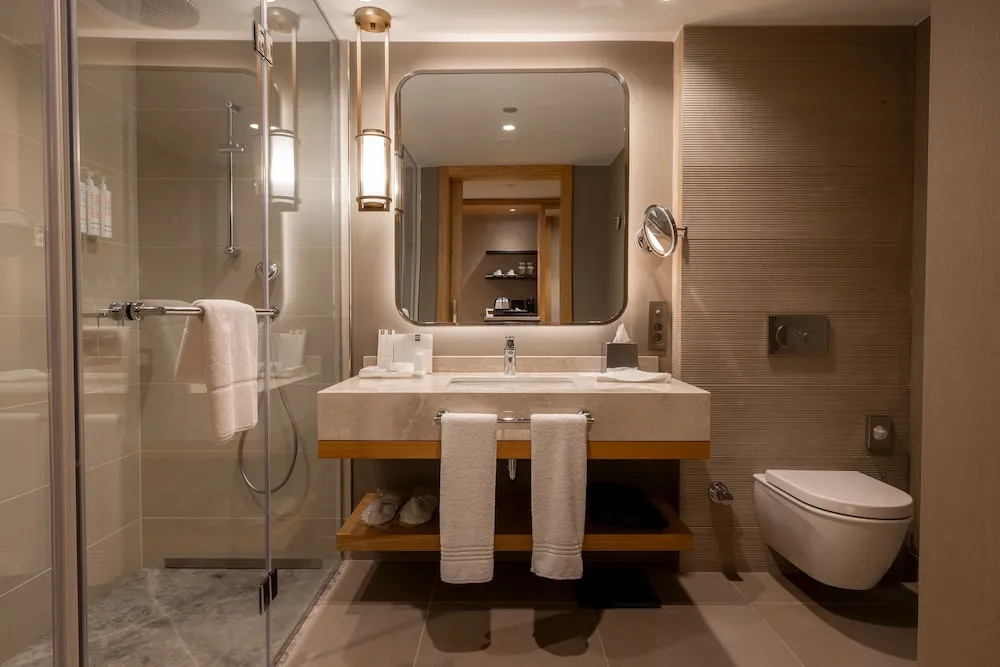 Club Oda, 1 En Büyük (King) Boy Yatak