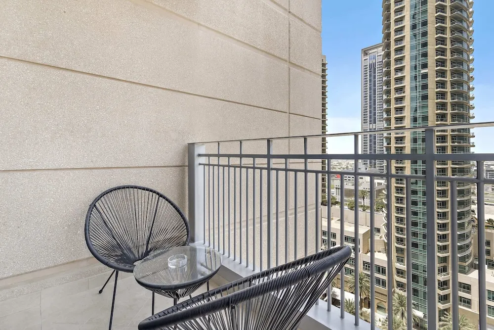 Business Apartment Standpoint B 1409