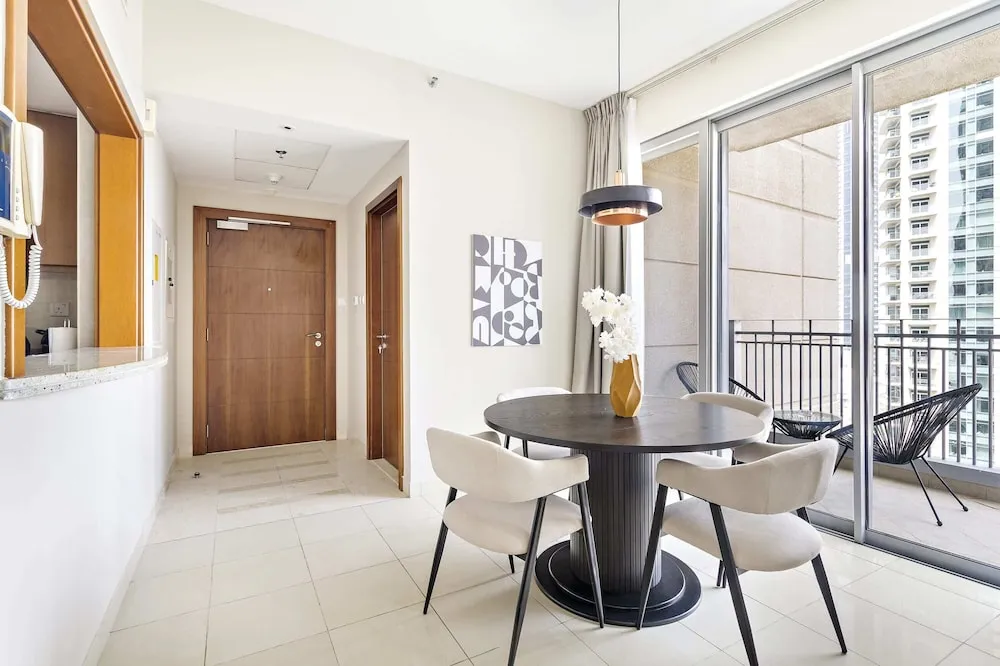 Business Apartment Standpoint B 1409