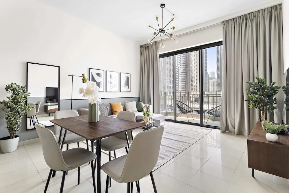 Business Apartment Standpoint A 402
