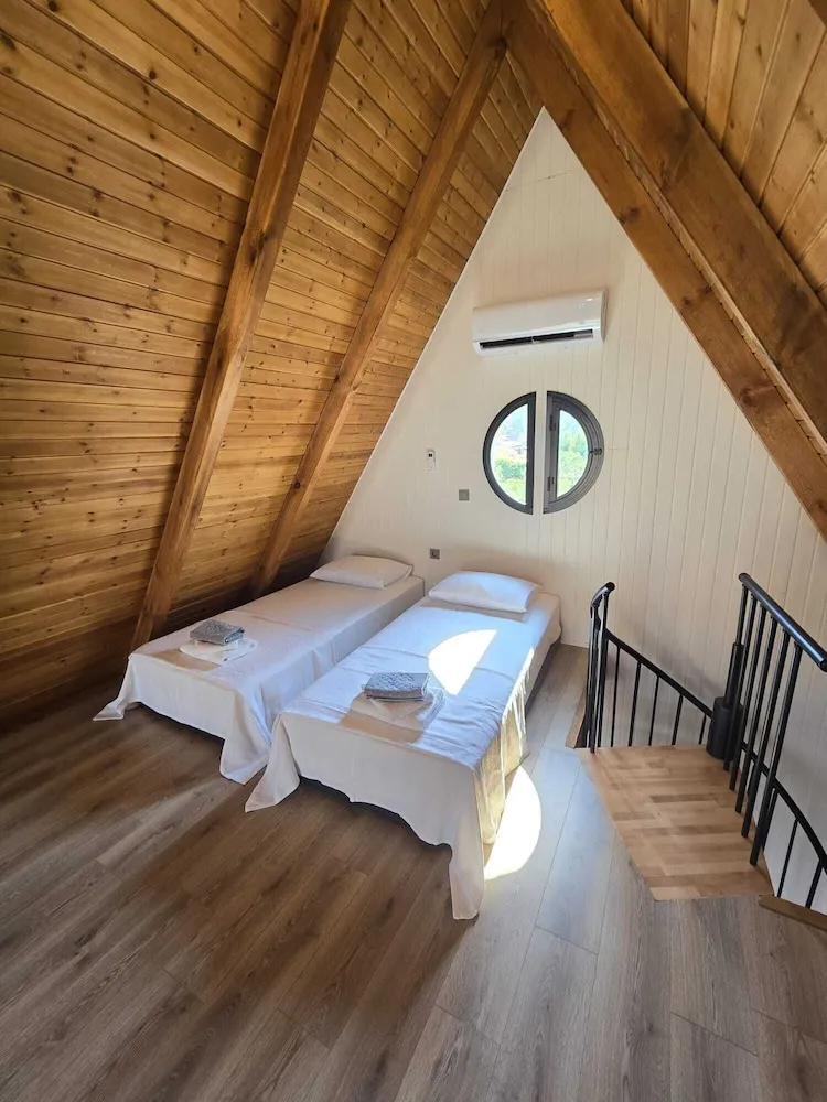 Deluxe Ağaç Ev, Dağ Manzaralı