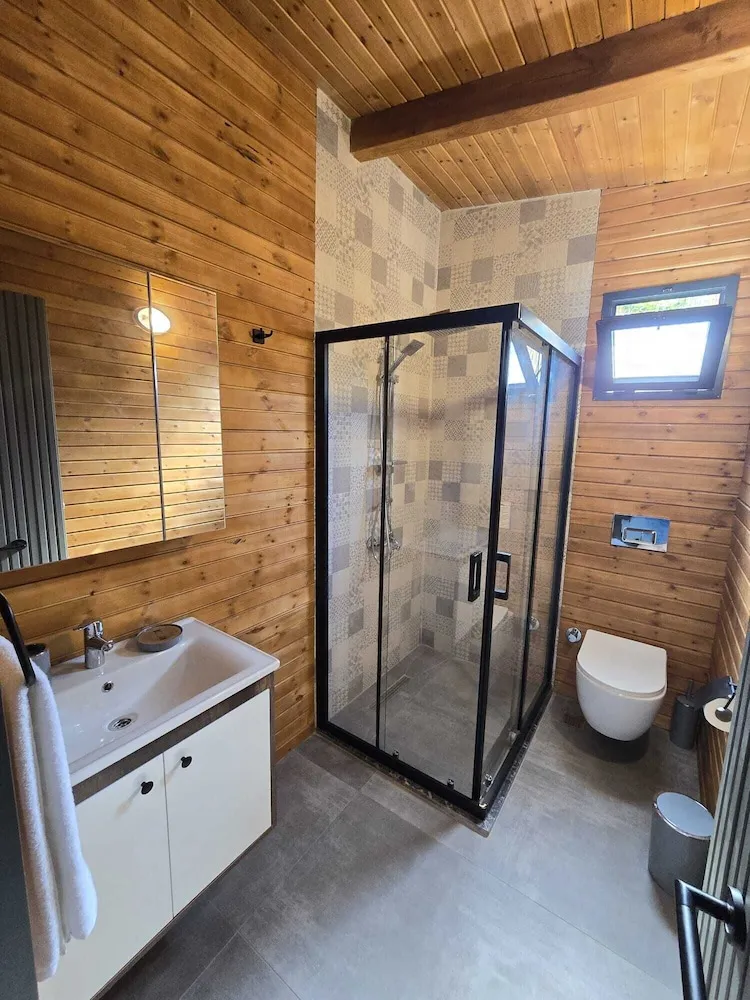 Deluxe Ağaç Ev, Dağ Manzaralı