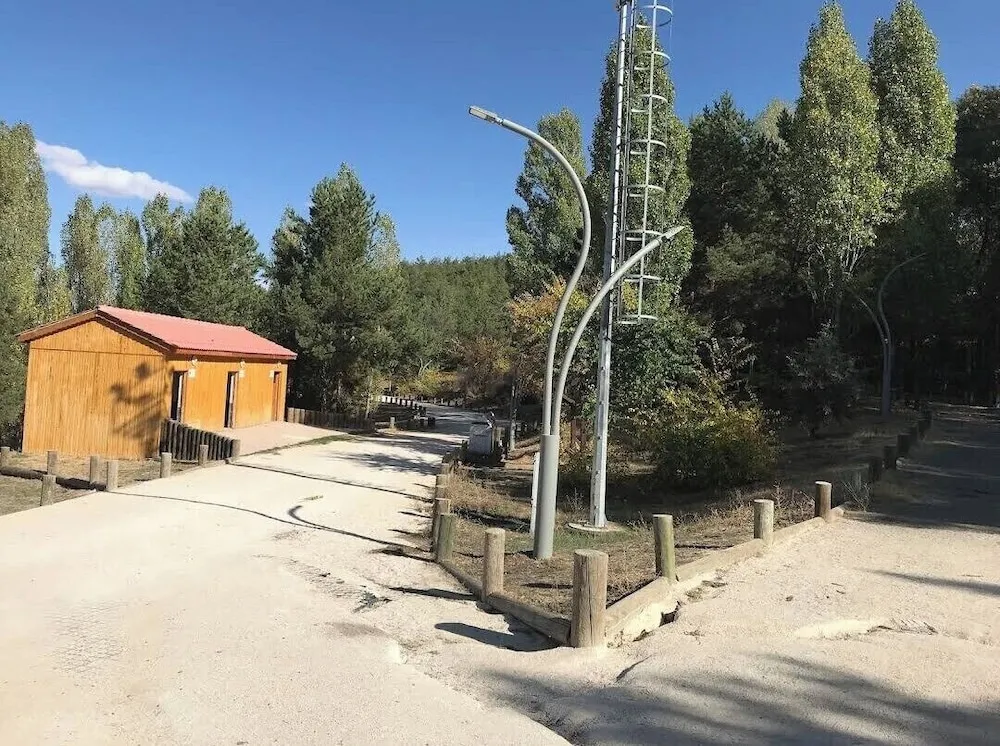 Basic Çadır, Dağ Manzaralı