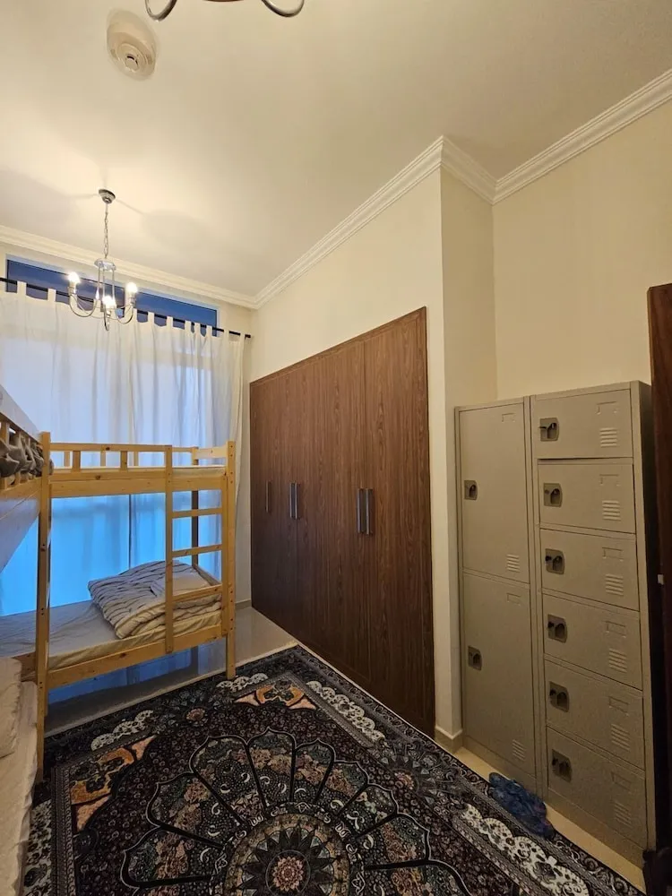 6 Bed Female Dormitory Room