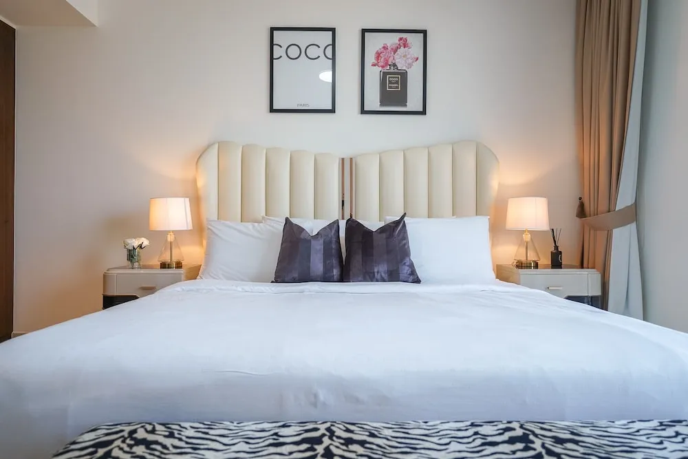 Stylish One Bedroom Apartment Standard
