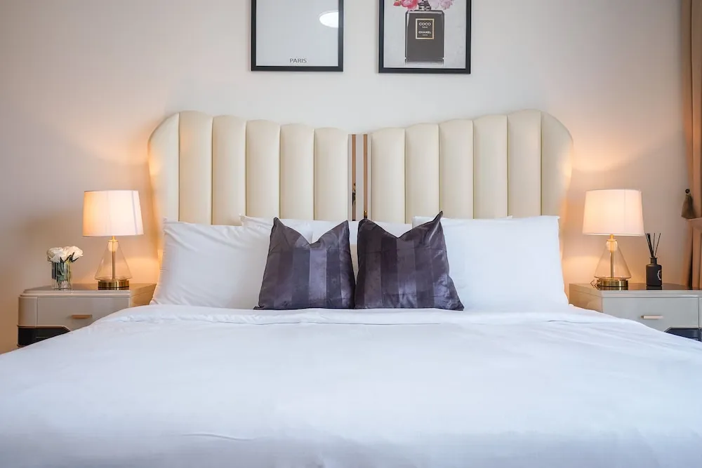 Stylish One Bedroom Apartment Standard