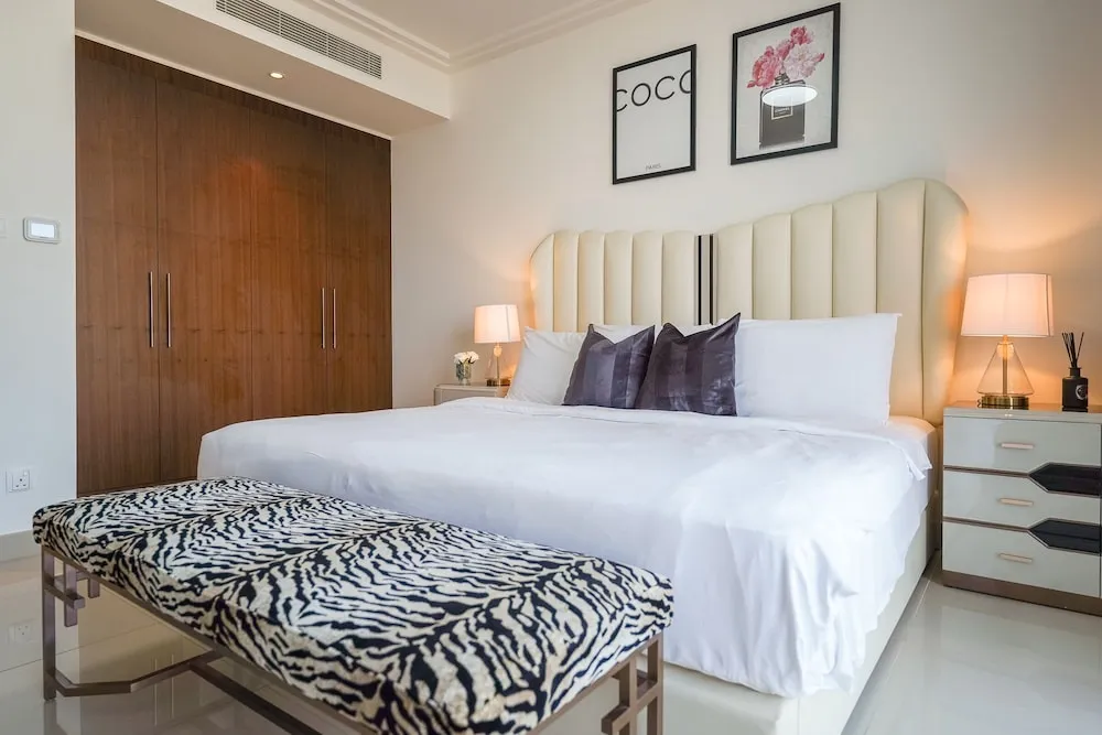 Stylish One Bedroom Apartment Standard