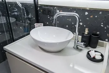 Rudblu Suites