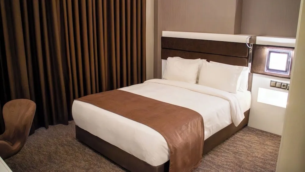 Deluxe Tek Kişilik Oda, Şehir Manzaralı