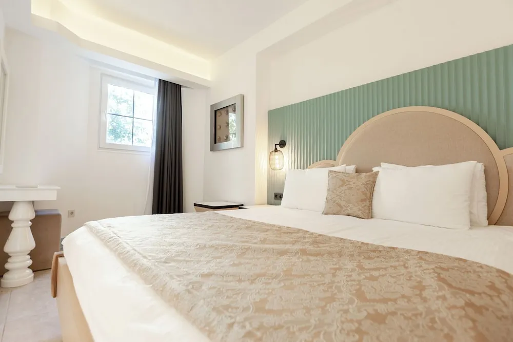 Luxury Apart Daire, Bahçe Manzaralı