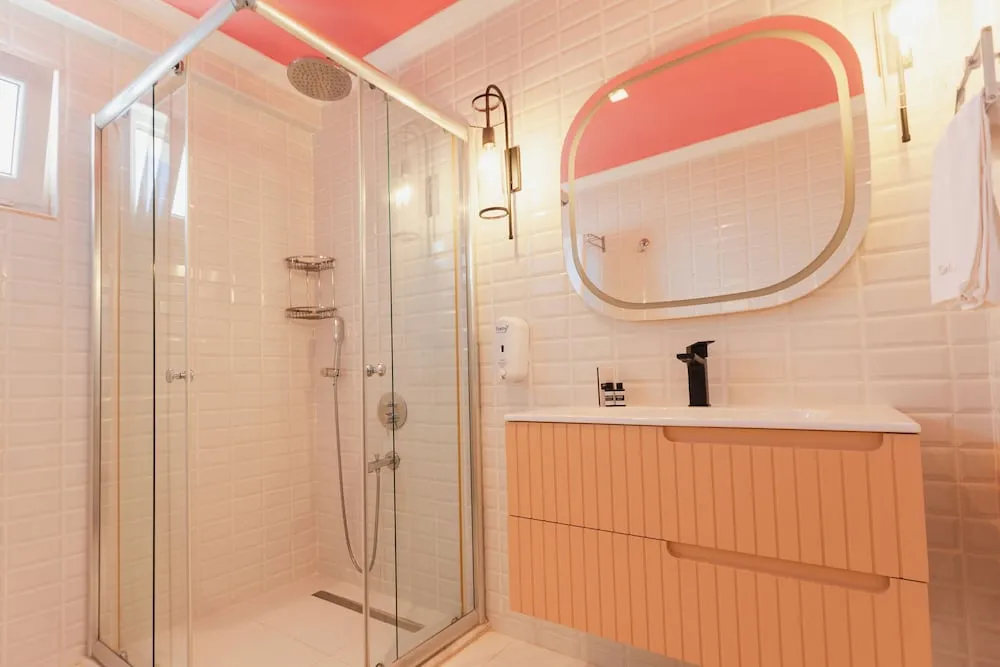 Luxury Apart Daire, Bahçe Manzaralı
