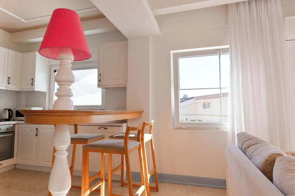 Luxury Apart Daire, Bahçe Manzaralı