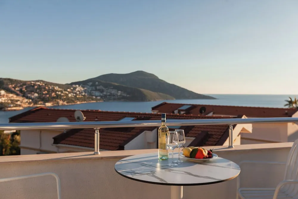 Luxury Apart Daire, Deniz Manzaralı