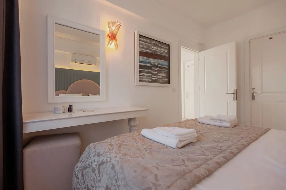 Luxury Apart Daire, Deniz Manzaralı