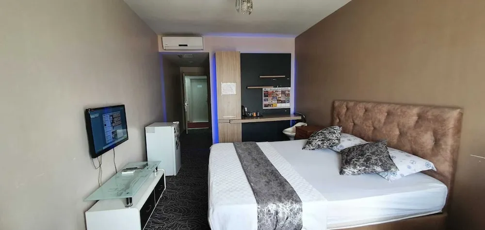 Classic Stüdyo, Sigara İçilebilir, Deniz Manzaralı
