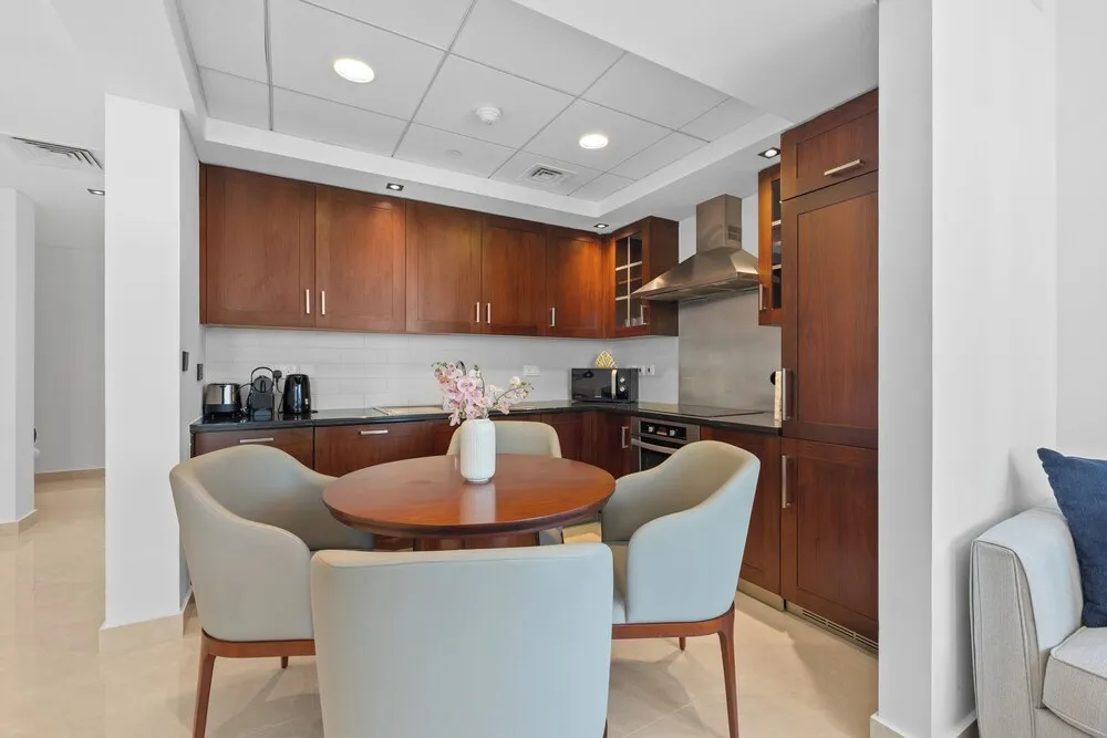 Apart Daire, Balkon, Şehir Manzaralı
