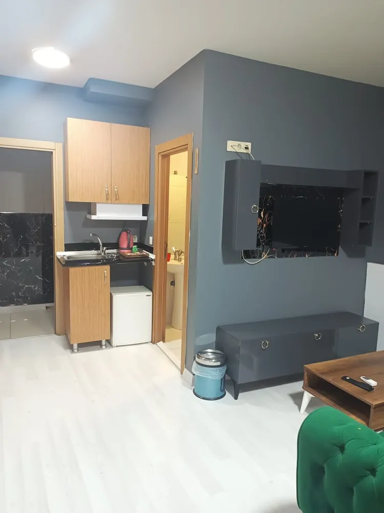 Standard Tek Büyük Yataklı Oda