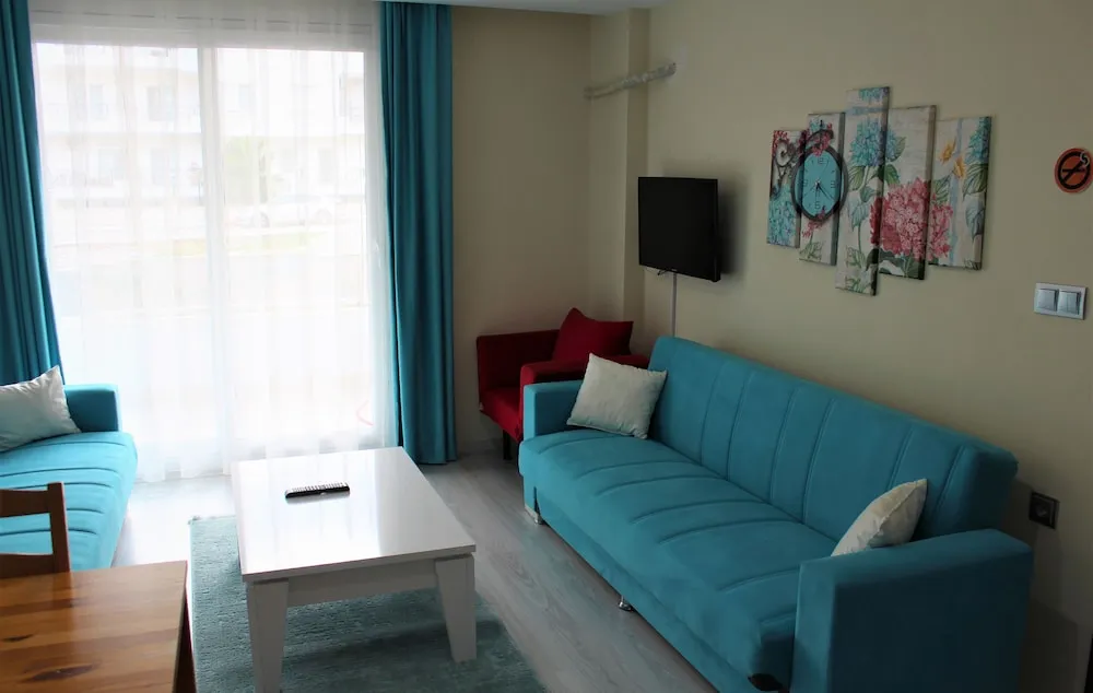 Economy Apart Daire, Balkon, Bahçe Manzaralı