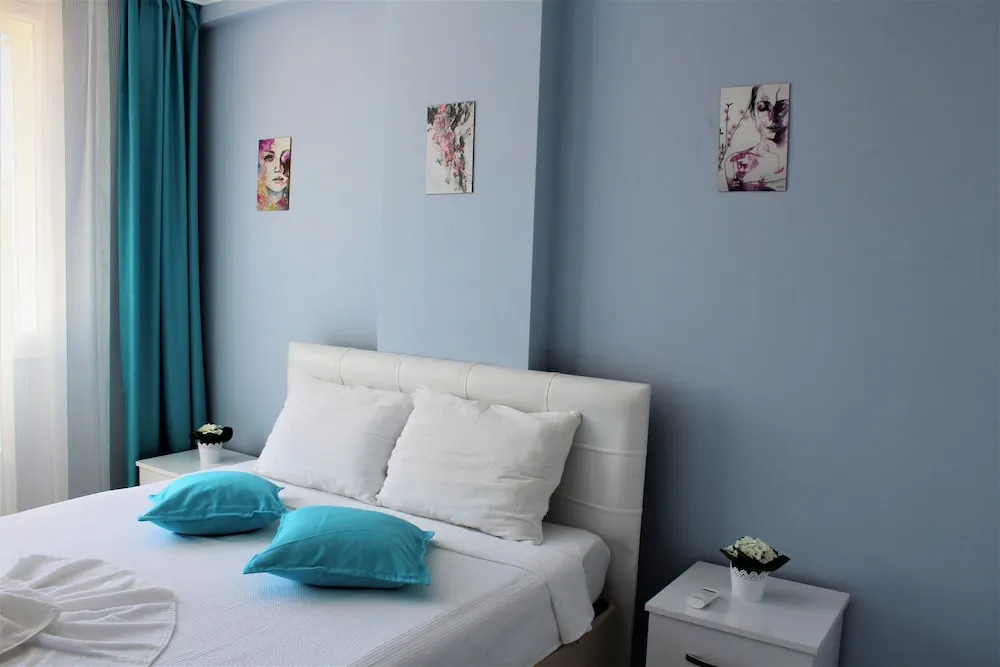 Economy Apart Daire, Balkon, Bahçe Manzaralı