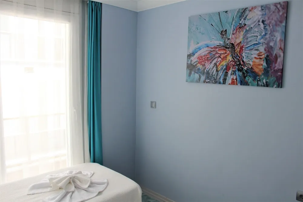 Economy Apart Daire, Balkon, Bahçe Manzaralı